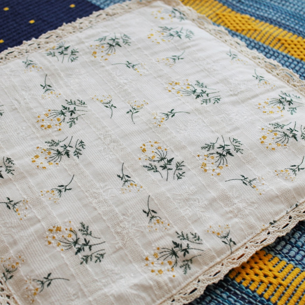 Housse de Coussin Coton Fleuri Confort et Élégance Naturelle