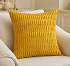 Housse de Coussin Velours Côtelé Jaune Chic